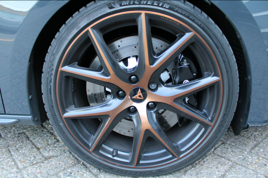 Seat León ST 2.0 TSI 4DRIVE CUPRA Ultimate Edition