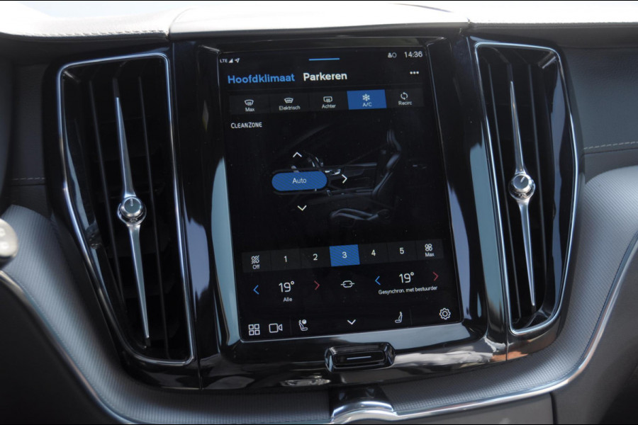 Volvo XC60 T6 350PK Automaat Inscription / Long range / Adaptieve cruise control / Parkeersensoren met camera / Elektrische achterklep / Sportstoelen / Elektrische stoelen / Trekhaak / Keyless entry / Panoramadak