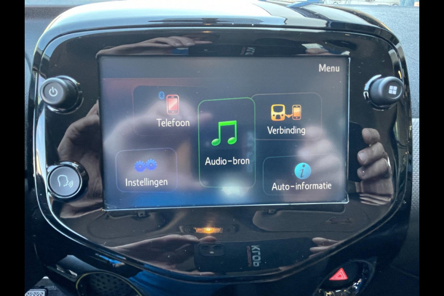 Peugeot 108 1.0 e-VTi Blue Lease Executive
