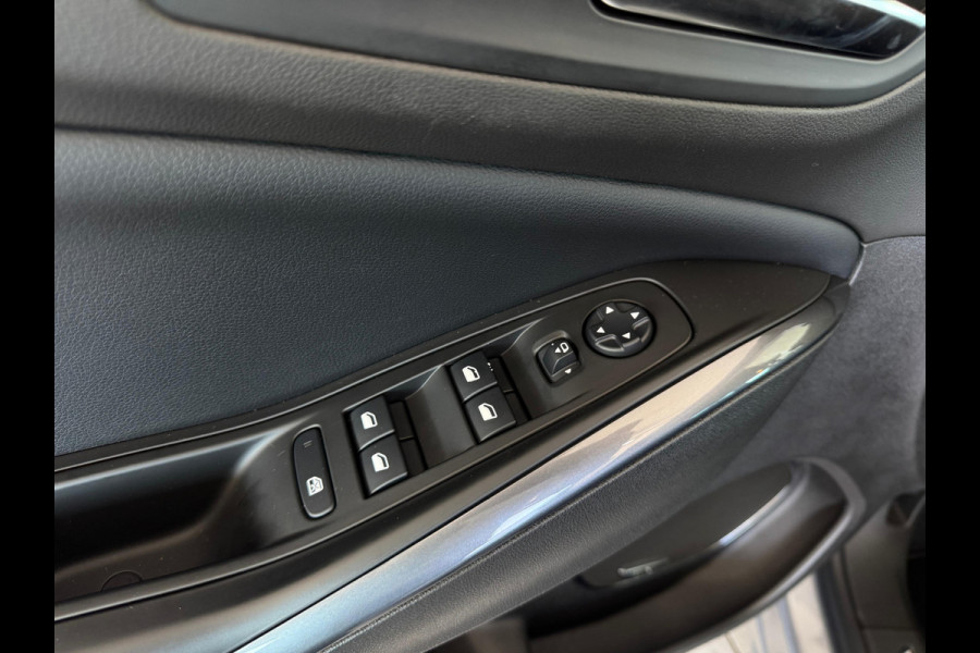 Opel Grandland X 1.2 Turbo Ultimate NL-AUTO | LED VERLICHTING