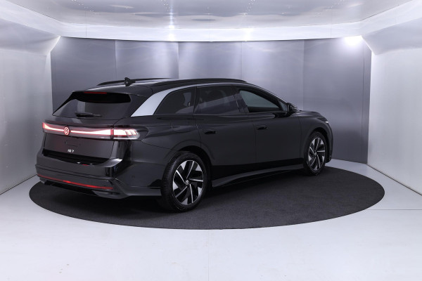 Volkswagen ID.7 Tourer Pro Business 77 kWh accu, 210 kW / 286 pk Variant Volkswagen ID.7 Pro Business 77 kWh accu, 210 kW / 286 pk Variant Elektrische aandrijving