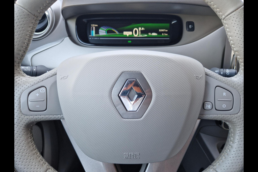 Renault ZOE Q90 Bose Quickcharge 41 kWh | KoopAccu! | DAB | Camera | Navi | Clima | Licht- en Regensensor |