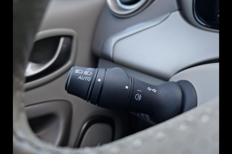 Renault ZOE Q90 Bose Quickcharge 41 kWh | KoopAccu! | DAB | Camera | Navi | Clima | Licht- en Regensensor |