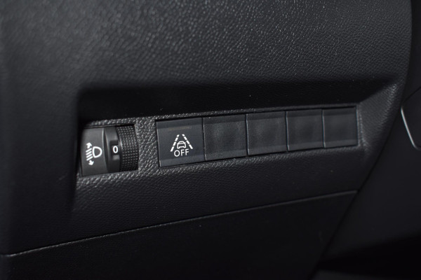 Peugeot 208 1.2 PureTech 100PK Allure Pack | Carplay | Camera | Incl. garantie