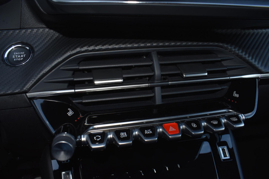 Peugeot 208 1.2 PureTech 100PK Allure Pack | Carplay | Camera | Incl. garantie