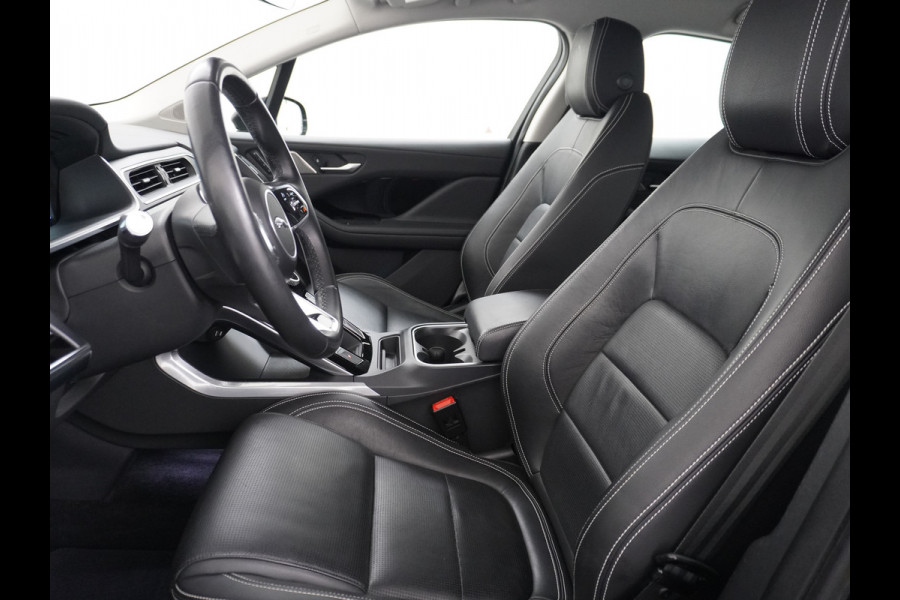 Jaguar I-PACE EV400pk 90kWh 4WD Leer Adaptive-Cr. 20" Meridan®-Audio Apple Carplay Android Auto DAB PDC Keyless entry/start LED Lmv Bluetooth WiFi Verkeersbord detectie Uitparkeer waarschuwing Business Edition 400PK 696NM Koppel 31-12-19 origineel Nederlandse auto