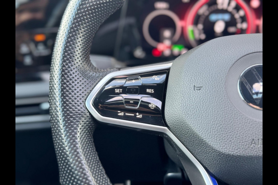 Volkswagen Golf 1.4 eHybrid GTE Pano/Sfeer/Camera