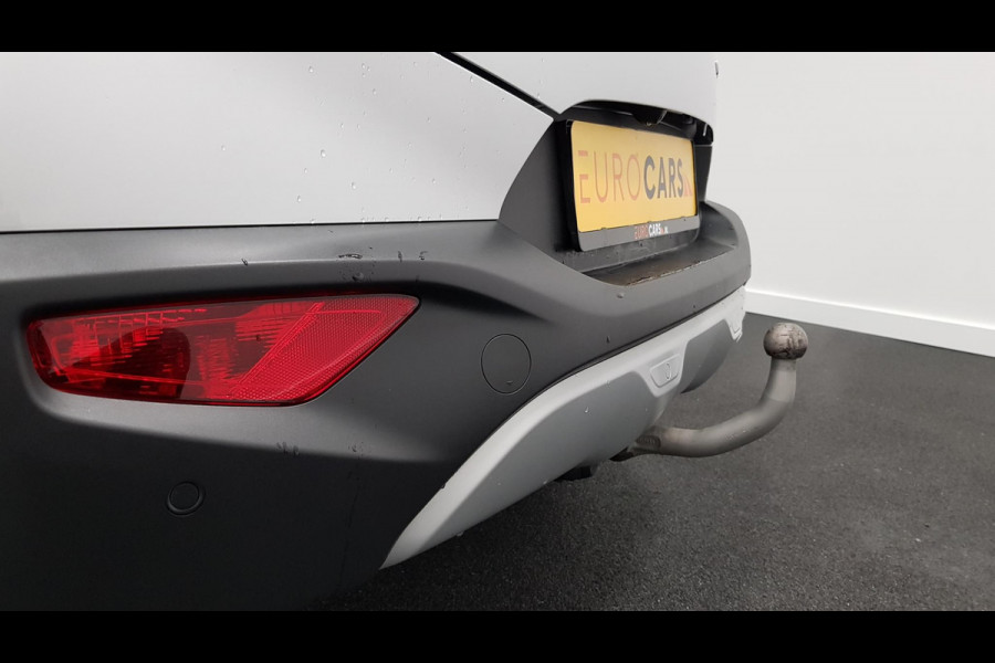 Kia Stonic 1.0 T-GDi 120pk Automaat DynamicLine | Climate control | Navigatie | Camera | Parkeer sensoren | Trekhaak