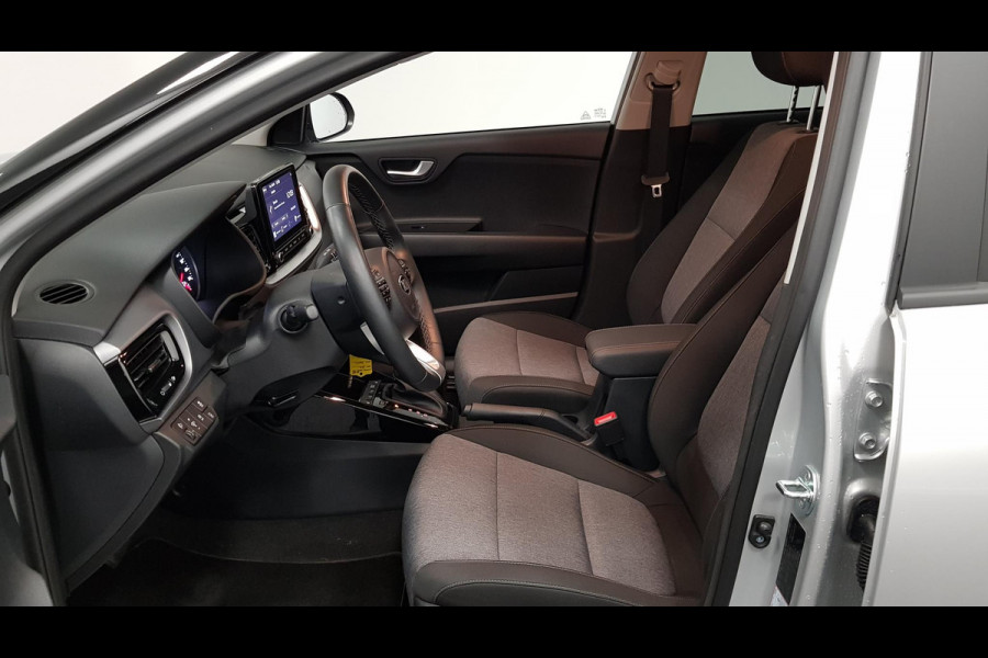 Kia Stonic 1.0 T-GDi 120pk Automaat DynamicLine | Climate control | Navigatie | Camera | Parkeer sensoren | Trekhaak