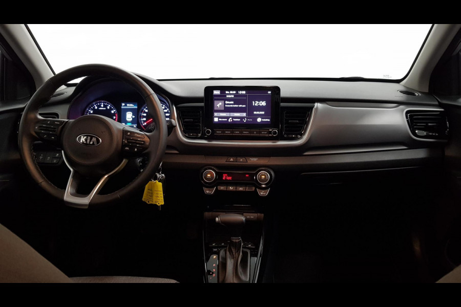 Kia Stonic 1.0 T-GDi 120pk Automaat DynamicLine | Climate control | Navigatie | Camera | Parkeer sensoren | Trekhaak