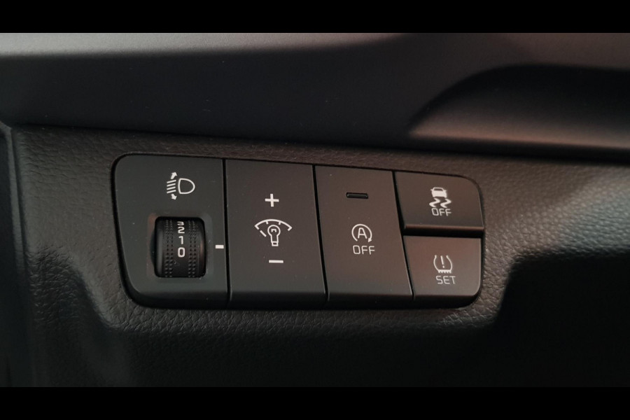 Kia Stonic 1.0 T-GDi 120pk Automaat DynamicLine | Climate control | Navigatie | Camera | Parkeer sensoren | Trekhaak
