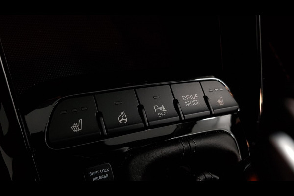 Kia Stonic 1.0 T-GDi 120pk Automaat DynamicLine | Climate control | Navigatie | Camera | Parkeer sensoren | Trekhaak