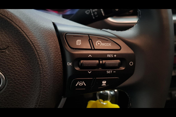 Kia Stonic 1.0 T-GDi 120pk Automaat DynamicLine | Climate control | Navigatie | Camera | Parkeer sensoren | Trekhaak