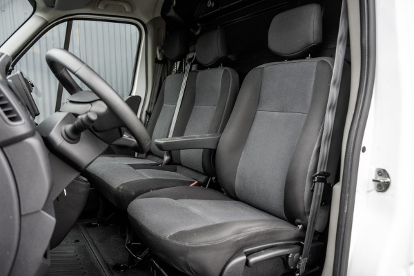 Renault Master 2.3 dCi L2H2 | 136 PK | Camera | LED | Cruise | Airco | Euro 6