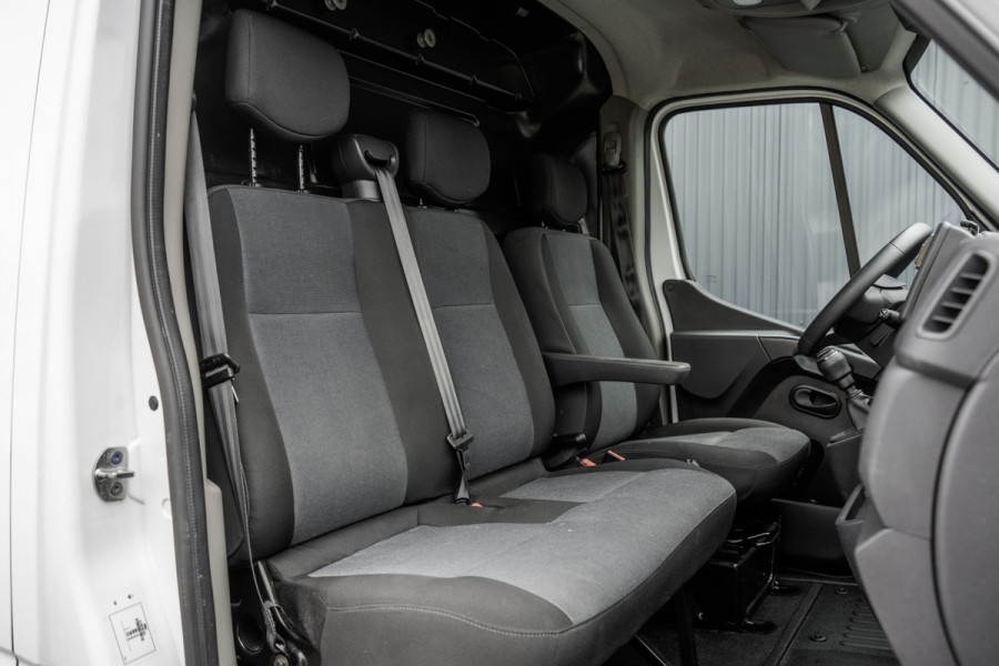Renault Master 2.3 dCi L2H2 | 136 PK | Camera | LED | Cruise | Airco | Euro 6