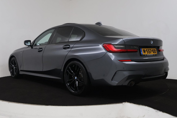 BMW 3 Serie 318i Business Edition (PANORAMADAK, PARKEERSENSOREN, STOELVERWARMING, NAVIGATIE, CAMERA, DEALER ONDERHOUDEN)
