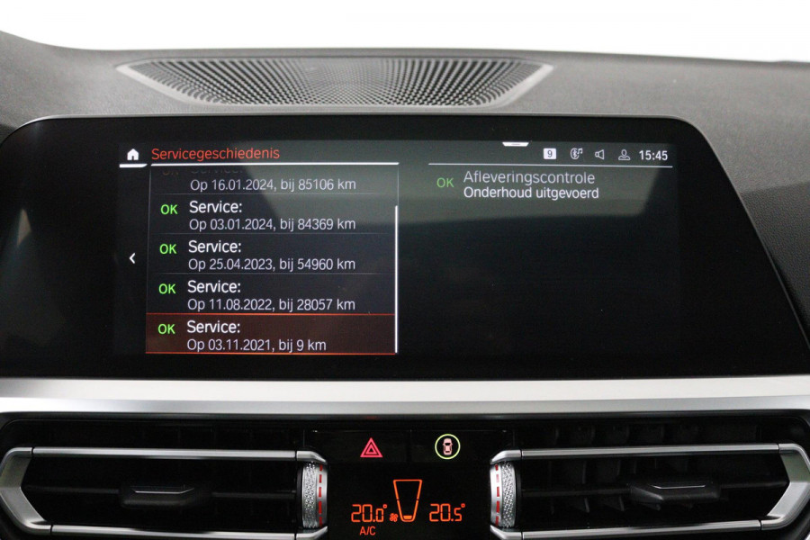 BMW 3 Serie 318i Business Edition (PANORAMADAK, PARKEERSENSOREN, STOELVERWARMING, NAVIGATIE, CAMERA, DEALER ONDERHOUDEN)
