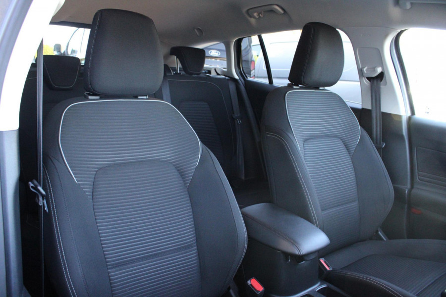 Ford FOCUS Wagon 1.0 EcoBoost Hybrid Titanium Style | Winter Pack | Camera | Navigatie | Cruise control | Privacy glass | NIEUW MODEL