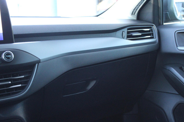 Ford FOCUS Wagon 1.0 EcoBoost Hybrid Titanium Style | Winter Pack | Camera | Navigatie | Cruise control | Privacy glass | NIEUW MODEL