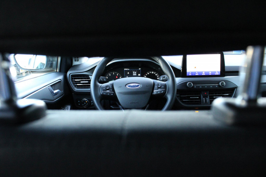 Ford FOCUS Wagon 1.0 EcoBoost Hybrid Titanium Style | Winter Pack | Camera | Navigatie | Cruise control | Privacy glass | NIEUW MODEL