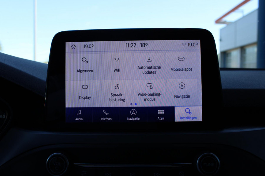 Ford FOCUS Wagon 1.0 EcoBoost Hybrid Titanium Style | Winter Pack | Camera | Navigatie | Cruise control | Privacy glass | NIEUW MODEL