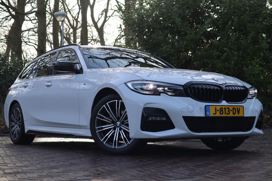 BMW 3 Serie Touring 318i Executive Edition | M-sport | Automaat |