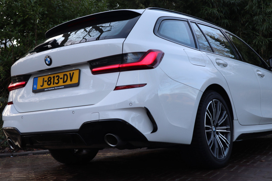 BMW 3 Serie Touring 318i Executive Edition | M-sport | Automaat |