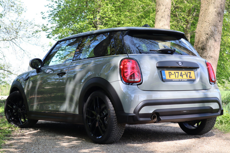 MINI Mini 1.5 One Essential | LED | Carplay |