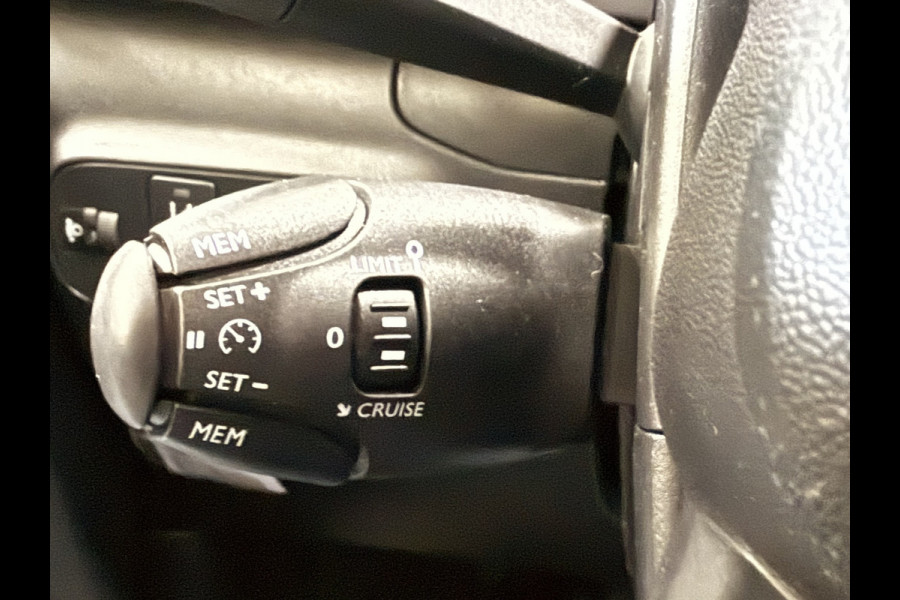 Citroën C3 1.2 PureTech Feel 105g | Carplay | Navi