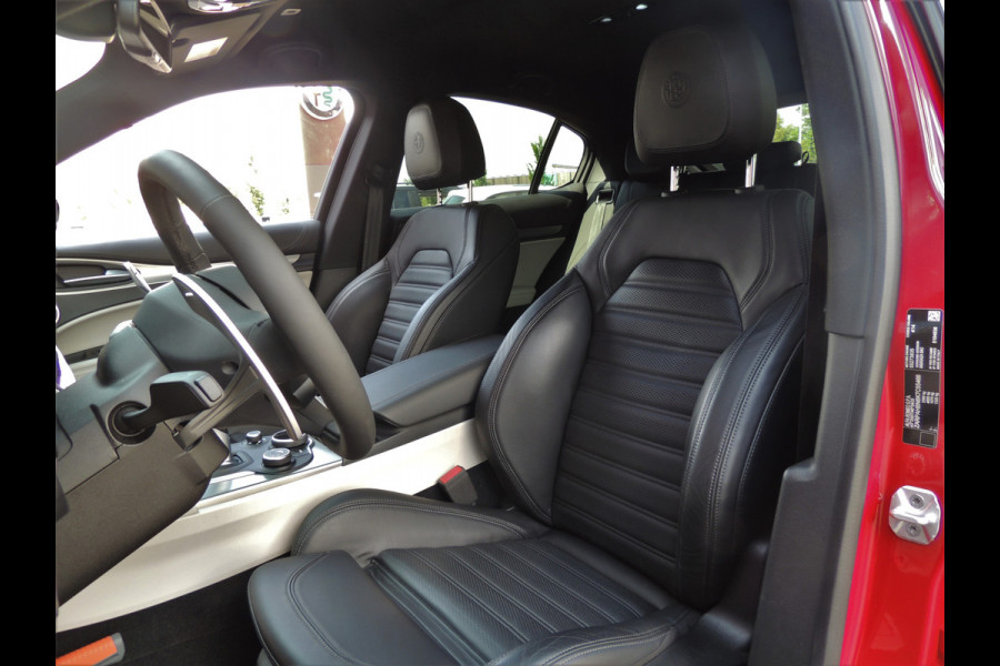 Alfa Romeo Stelvio 2.0 T AWD B-Tech | Harman Kardon | 20" Dark LMV | Veloce interieur | Elec. stoelen | Getuned tot 310PK |