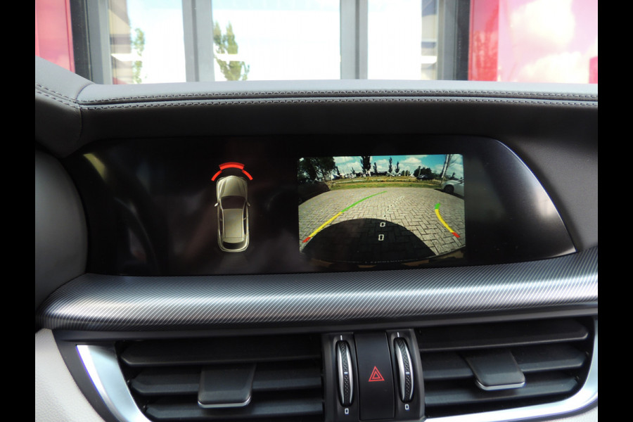 Alfa Romeo Stelvio 2.0 T AWD B-Tech | Harman Kardon | 20" Dark LMV | Veloce interieur | Elec. stoelen | Getuned tot 310PK |