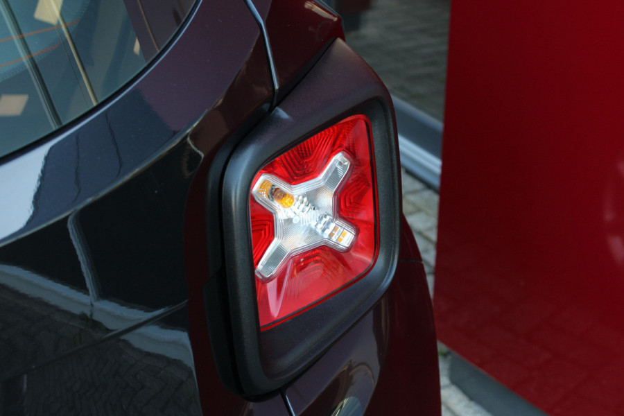 Jeep Renegade 1.4 MultiAir Limited Automaat | 17 " velgen
