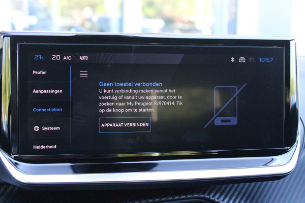 Peugeot 2008 1.2 Hybrid 136PK AUTOMAAT ALLURE | NIEUWE AUTO! | KEYLESS ENTRY/START | PARKEERSENSOREN VOOR + ACHTER | 17" LICHTMETALEN VELGEN | ADAPTIVE CRUISE CONTROL | CLIMATE CONTROL | STOEL VERWARMING | DRAADLOZE APPLE CARPLAY/ANDROID AUTO | DAB+ RADIO |