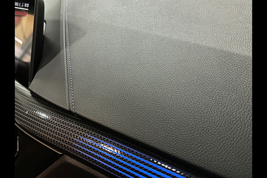 BMW 1-serie M-Sport Plus 50 Jahre | Live Cockpit Pro | Headup | Navi Prof. | Stoelverw. | H-Leder | Camera | Crystal Pook |  Ambiente Led | Carplay | 19" | Lane Assist | Pr. Glas.| Rijklaarprijs Incl. Gr. Onderhoud |10-2021.