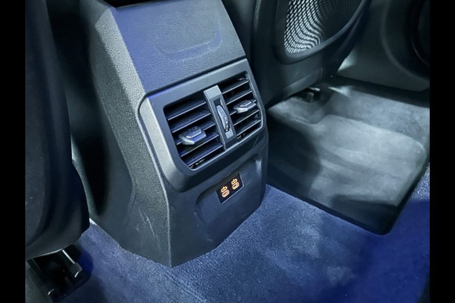 BMW 1-serie M-Sport Plus 50 Jahre | Live Cockpit Pro | Headup | Navi Prof. | Stoelverw. | H-Leder | Camera | Crystal Pook |  Ambiente Led | Carplay | 19" | Lane Assist | Pr. Glas.| Rijklaarprijs Incl. Gr. Onderhoud |10-2021.