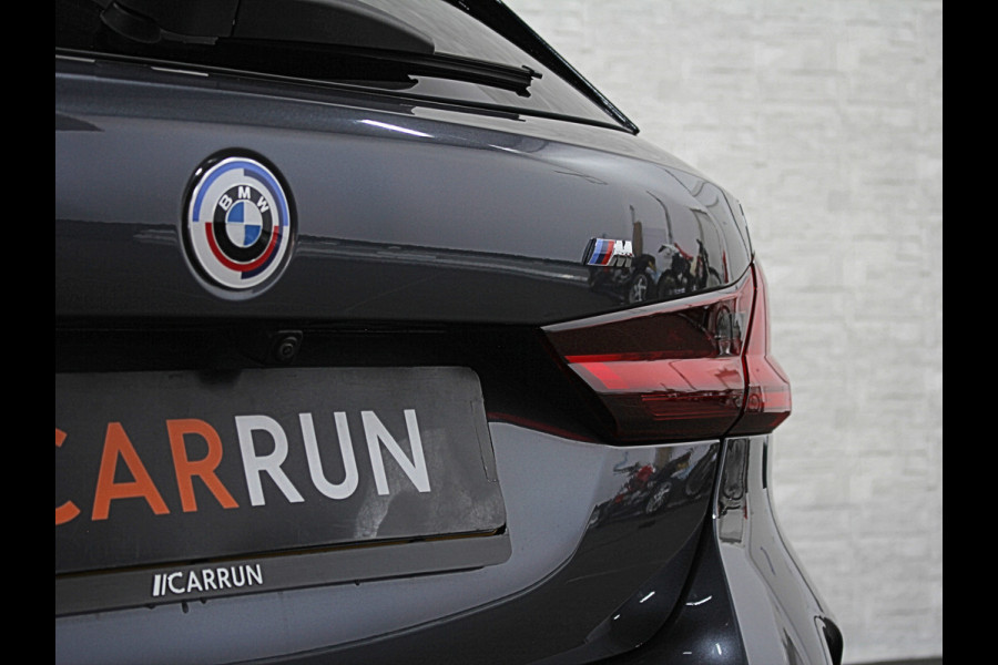 BMW 1-serie M-Sport Plus 50 Jahre | Live Cockpit Pro | Headup | Navi Prof. | Stoelverw. | H-Leder | Camera | Crystal Pook |  Ambiente Led | Carplay | 19" | Lane Assist | Pr. Glas.| Rijklaarprijs Incl. Gr. Onderhoud |10-2021.