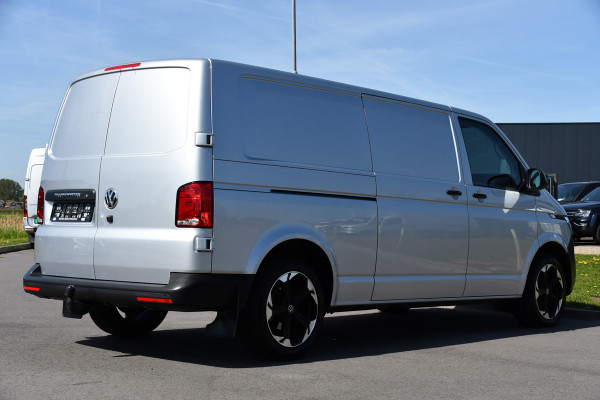 Volkswagen Transporter 2.0 TDI L2H1 30 Highline Adaptieve Cruise, Camera, Automaat, Carplay, 150PK, LED, Standkachel, Stoelverwarming, Trekhaak, Uniek!