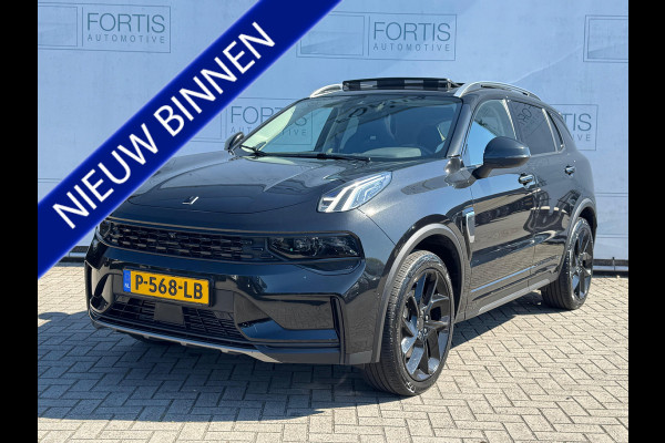 Lynk & Co 01 1.5 BLACK EDTION | PANODAK | CARPLAY |
