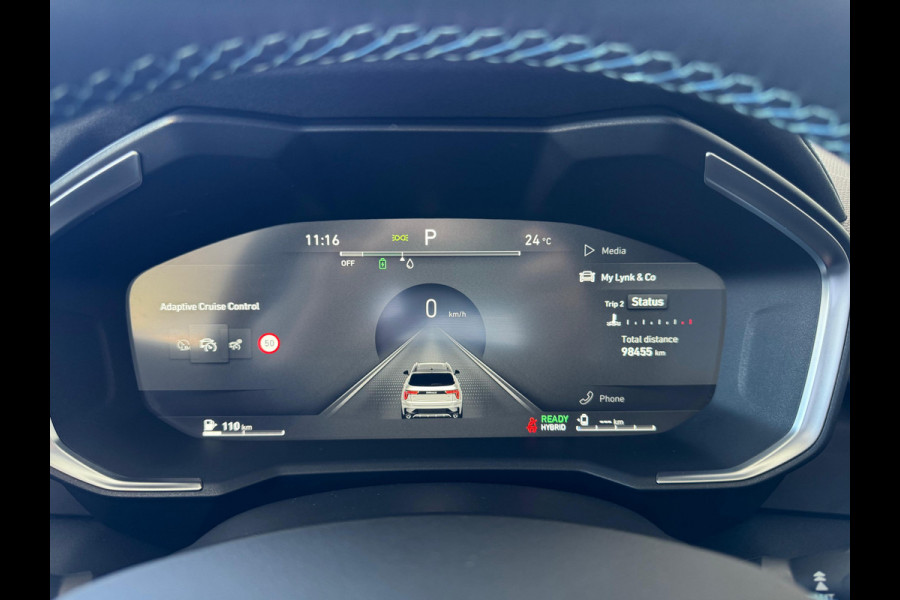 Lynk & Co 01 1.5 BLACK EDTION | PANODAK | CARPLAY |