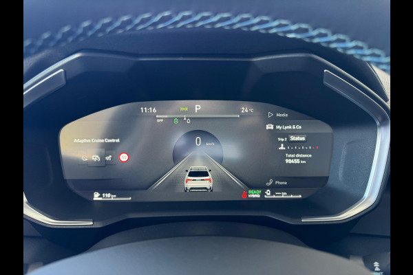 Lynk & Co 01 1.5 BLACK EDTION | PANODAK | CARPLAY |