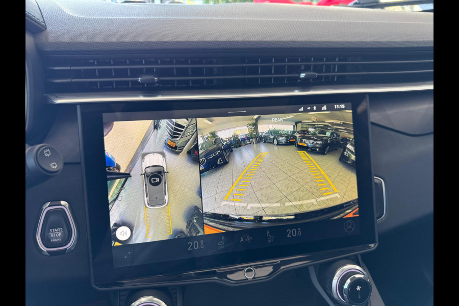 Lynk & Co 01 1.5 BLACK EDTION | PANODAK | CARPLAY |