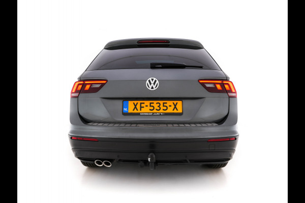 Volkswagen Tiguan 2.0 TDI Comfortline Aut. *PANO | LED-LIGHTS | ADAPTIVE-CRUISE | COMFORT-SEATS | PARKPILOT | ECC | AMBIENT-LIGHT | HEATED-SEATS | PDC | 17''ALU*