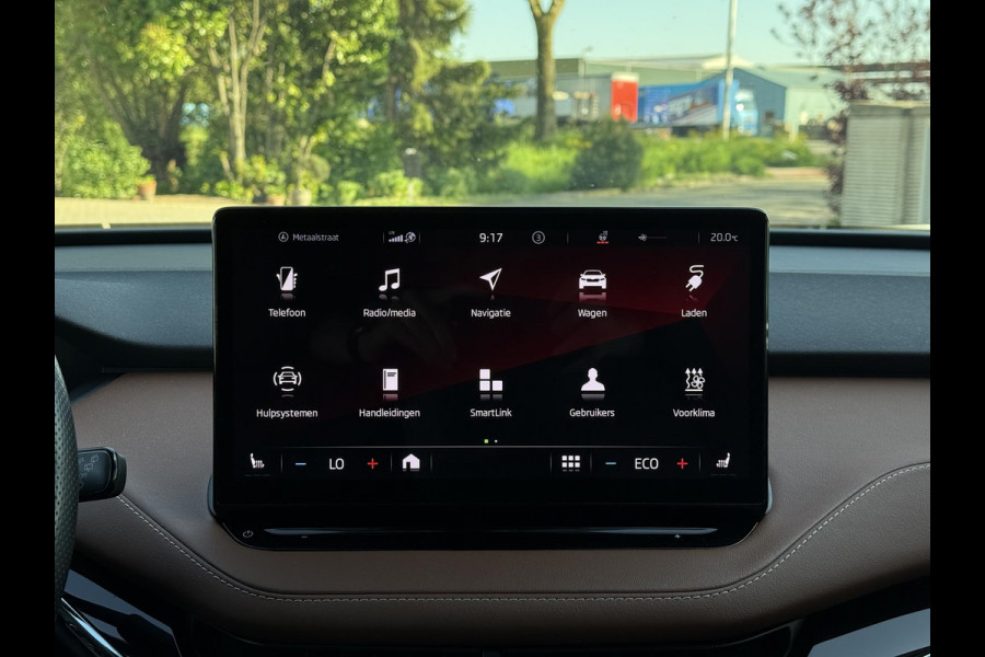 Škoda ENYAQ iV 60 kWh | Navigatie | Camera  | Apple Carplay | Trekhaak |