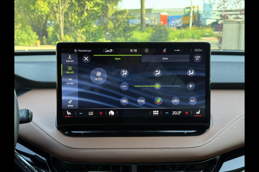 Škoda ENYAQ iV 60 kWh | Navigatie | Camera  | Apple Carplay | Trekhaak |