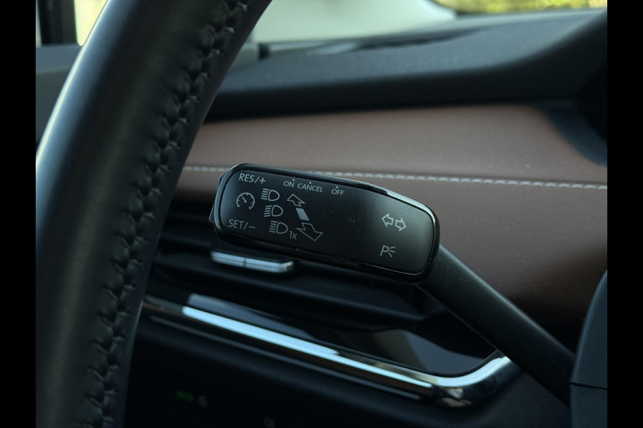 Škoda ENYAQ iV 60 kWh | Navigatie | Camera  | Apple Carplay | Trekhaak |