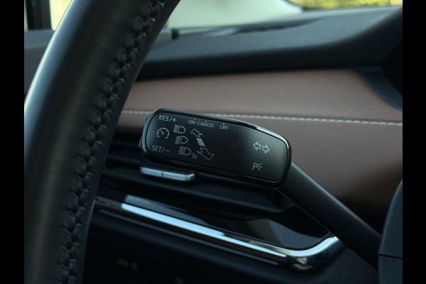 Škoda ENYAQ iV 60 kWh | Navigatie | Camera  | Apple Carplay | Trekhaak |