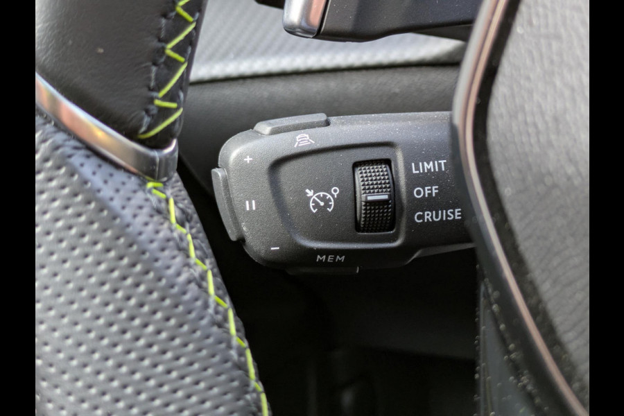 Peugeot 2008 1.2 PureTech 130 GT|Panodak|Elektr,Stoel|Memory|Adaptive-Cruise|Massage|Blindspot|Trekhaak