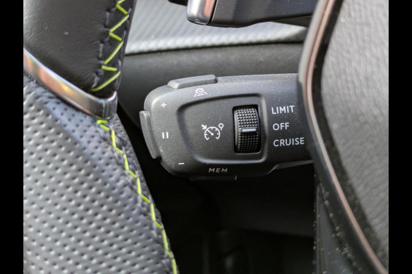 Peugeot 2008 1.2 PureTech 130 GT|Panodak|Elektr,Stoel|Memory|Adaptive-Cruise|Massage|Blindspot|Trekhaak