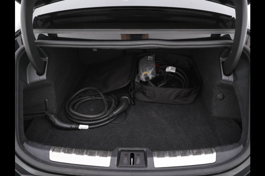 Audi e-tron GT 93 kWh AWD [ 3-Fase ] (INCL-BTW) *PANO | HEAD-UP | MATRIX-LED | LEATHER-MICROFIBRE | BANG/OLUFSEN-AUDIO  | ADAPTIVE-CRUISE | TOP-VIEW | AIR-SUSPENSION | MEMORY-PACK | KEYLESS | DIGI-COCKPIT | NAVI-FULLMAP | 21"ALU