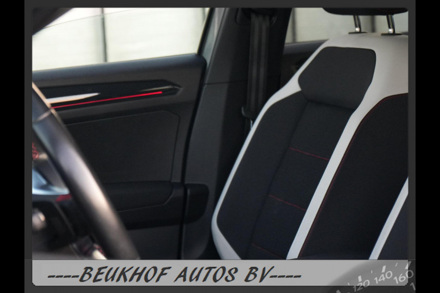 Volkswagen T-Roc 1.5 TSI Sport Automaat Carplay Virtual Dash